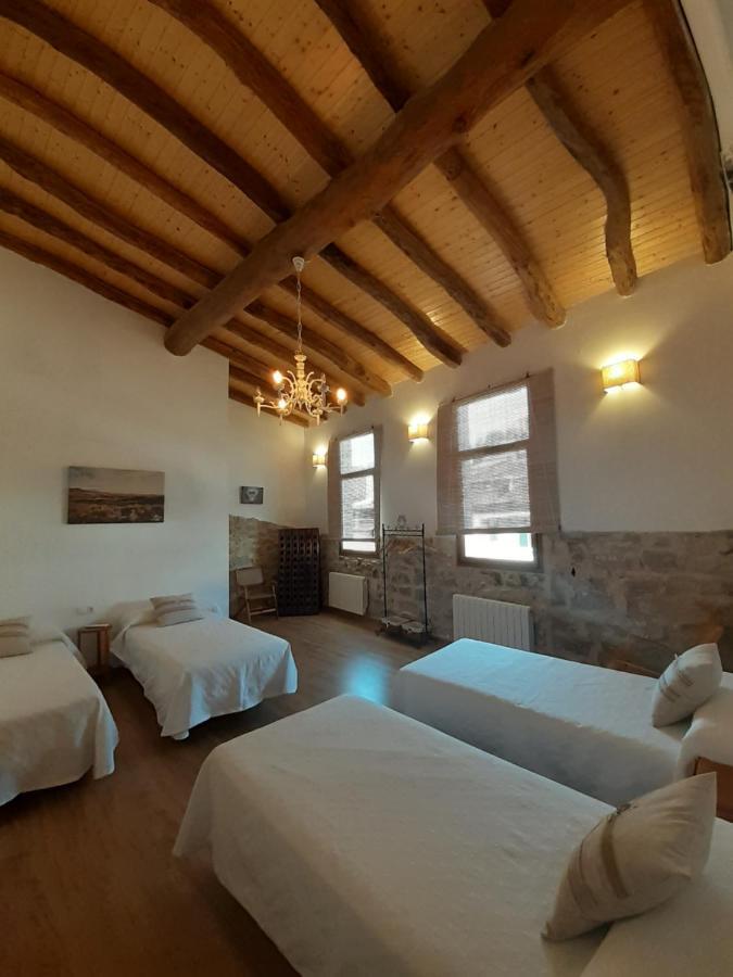 Bed and Breakfast Casa La Foradada Corbera Esterno foto