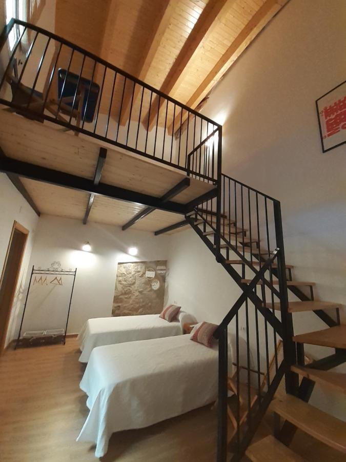 Bed and Breakfast Casa La Foradada Corbera Esterno foto